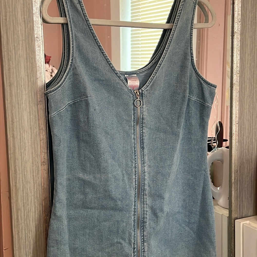Denim dress. Size Large.